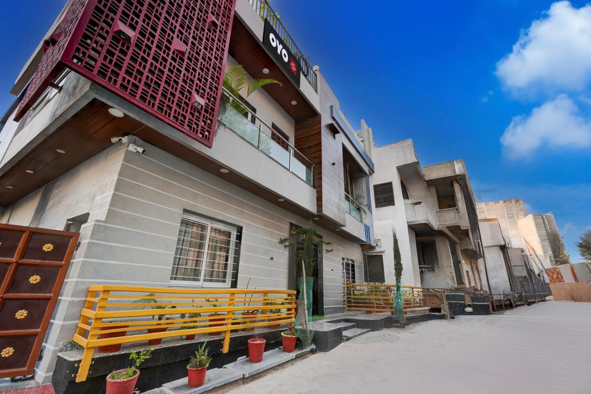 Hotel O Lake N Hill View Udaipur Buitenkant foto