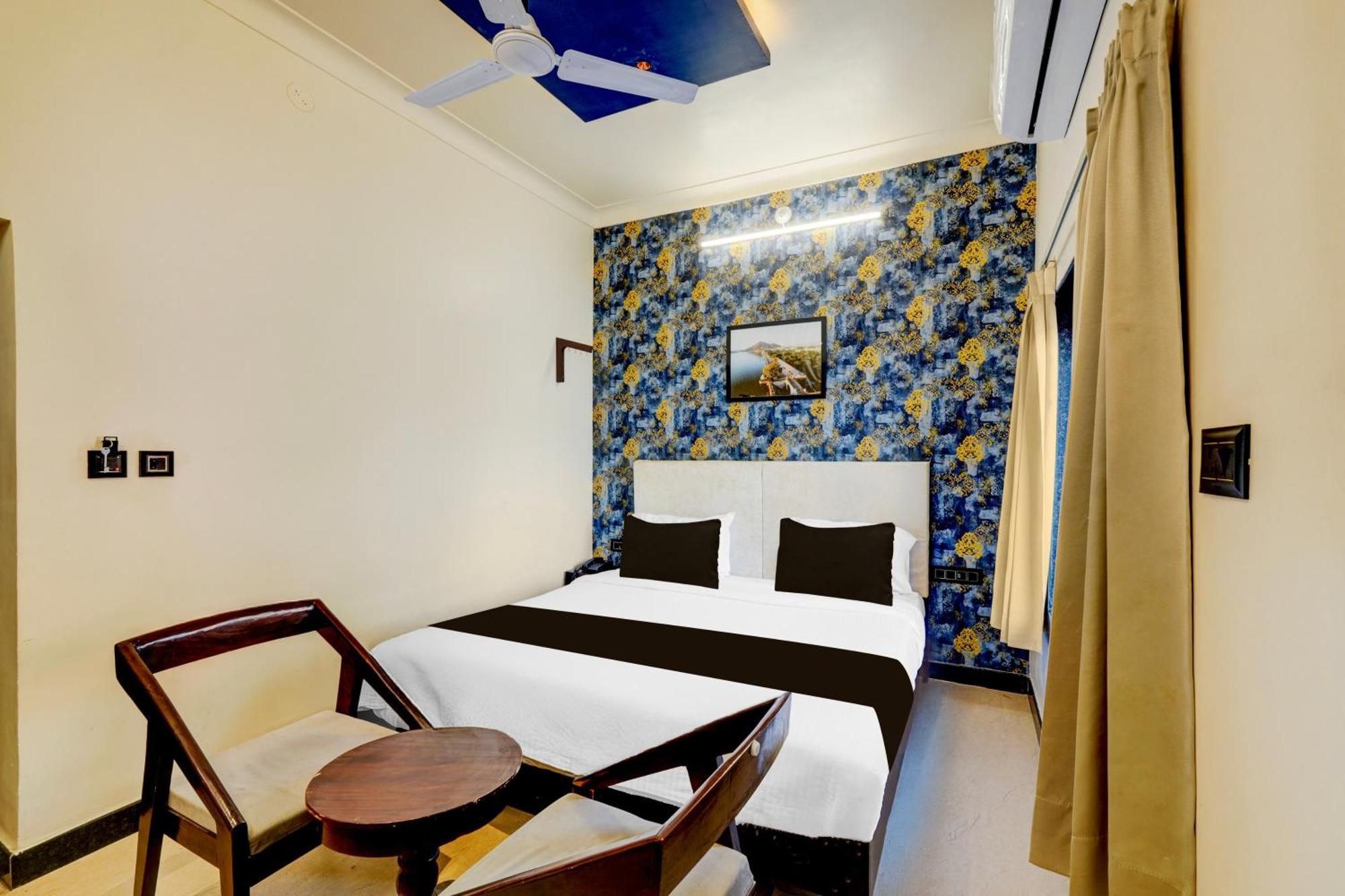 Hotel O Lake N Hill View Udaipur Buitenkant foto